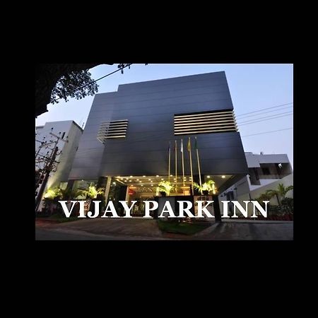 Hotel Vijay Parkinn, Gandhipuram, Коимбатур Экстерьер фото